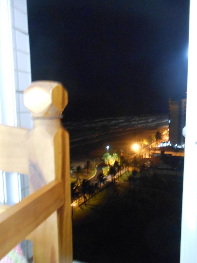 Apto Varanda Gourmet Frente Ao Mar Praia Grande (Santos) Exterior foto